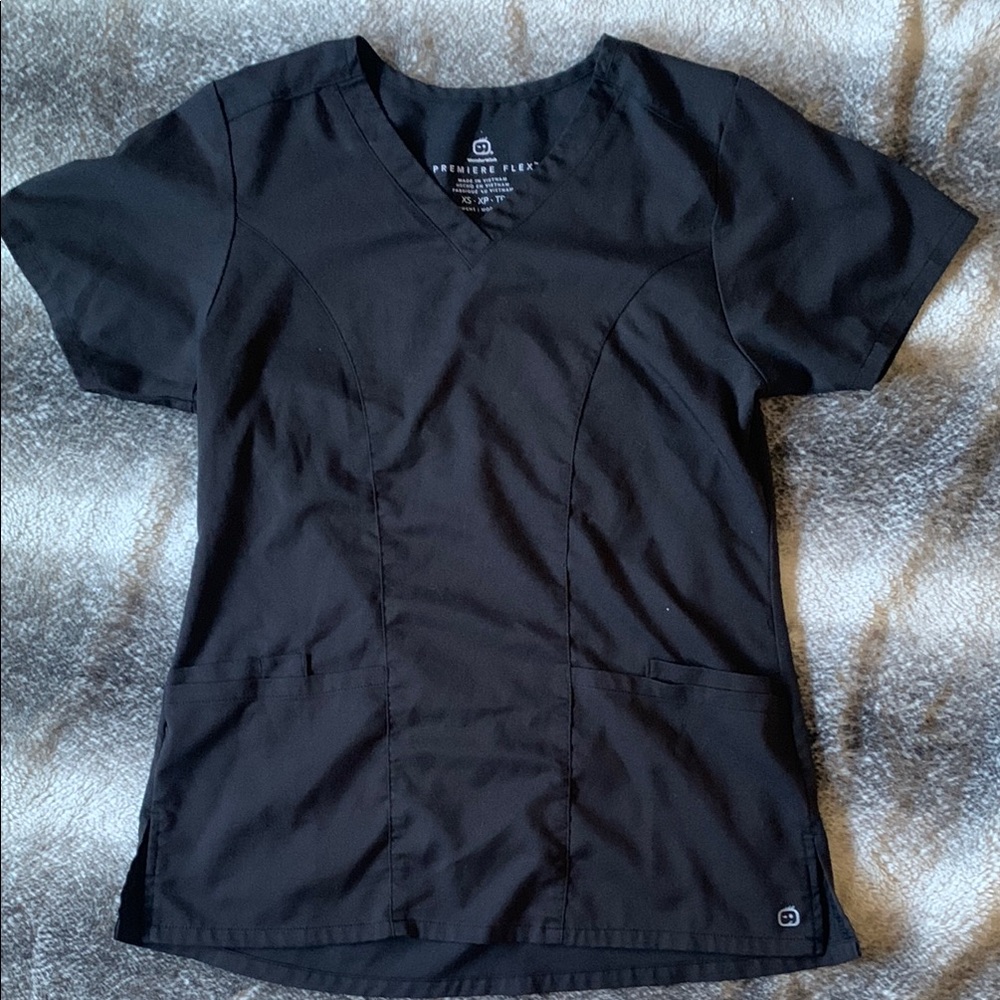 Wonderwink Black Scrub top